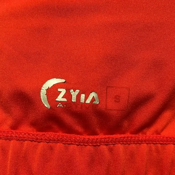 ZYIA Active Red Bomber Sports Bra, size S - Picture 5 of 5